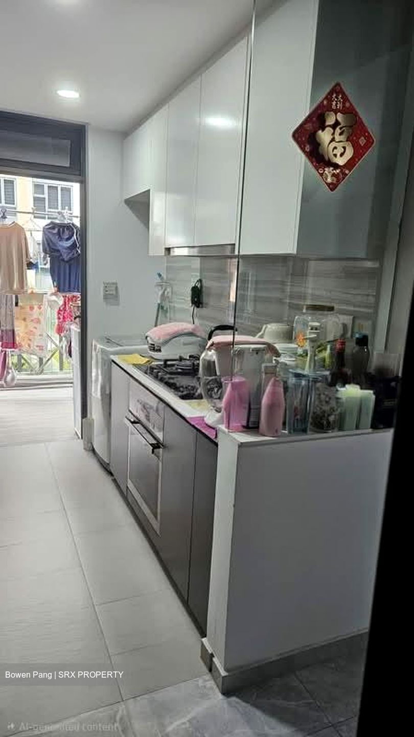 The Brownstone (D27), Condominium #554537331